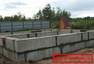 блокова конструкція блокова конструкція