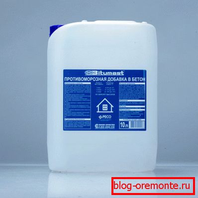 Найчастіше в роботі використовують присадки, здатні протистояти замерзання води на морозі Найчастіше в роботі використовують присадки, здатні протистояти замерзання води на морозі
