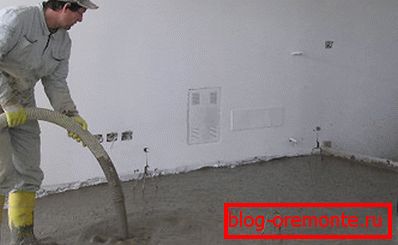 Для створення пінобетону не потрібно застосовувати дороге устаткування і його часто виробляють прямо на будівельному об'єкті з подальшою заливкою в будь-які форми Для створення пінобетону не потрібно застосовувати дороге устаткування і його часто виробляють прямо на будівельному об'єкті з подальшою заливкою в будь-які форми