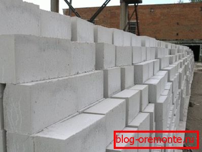 Вироби з гіпсокартону найчастіше випускають у вигляді блоків Вироби з гіпсокартону найчастіше випускають у вигляді блоків