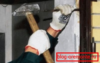 як встановити вхідні двері металеву