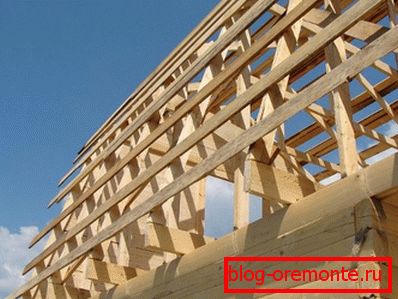 Дах для дому використовує гвинтові палі в якості фундаменту повинна бути не тільки міцною, але і легкої Дах для дому використовує гвинтові палі в якості фундаменту повинна бути не тільки міцною, але і легкої