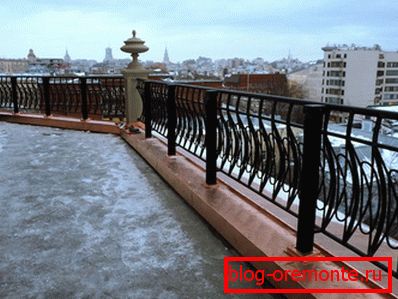 металевий