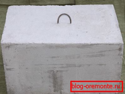 На фото - важливе «металеве вушко»