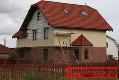 Зовнішнє оздоблення будинку з газобетону - обов'язкова процедура. Зовнішнє оздоблення будинку з газобетону - обов'язкова процедура.