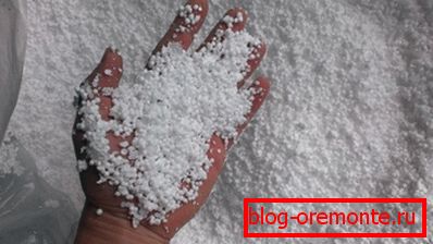 Пінопластові кульки для бетону можна придбати в розфасованому вигляді Пінопластові кульки для бетону можна придбати в розфасованому вигляді