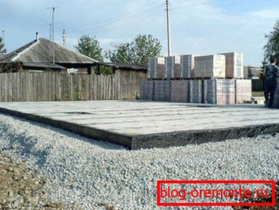 Плитный фундамент Плитный фундамент