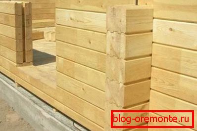 Принцип монтажу стін з клеєного бруса Принцип монтажу стін з клеєного бруса