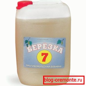 Протиморозна добавка в каністрі об'ємом 5 л Протиморозна добавка в каністрі об'ємом 5 л
