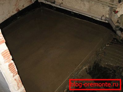 Стяжка підлоги у ванній