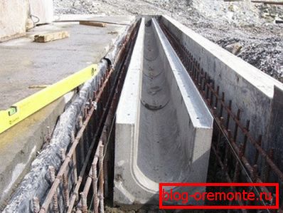 установка лотків установка лотків
