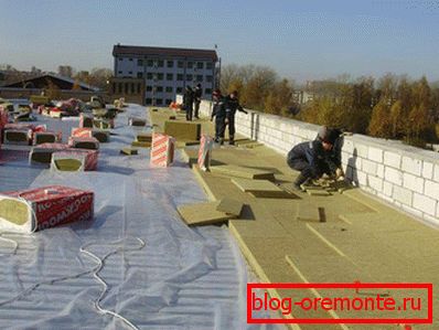 Разуклонку мінеральною ватою
