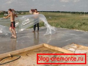 Захистіть бетон від передчасного пересихання